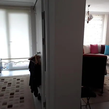 Ebruli Lägenhet *
